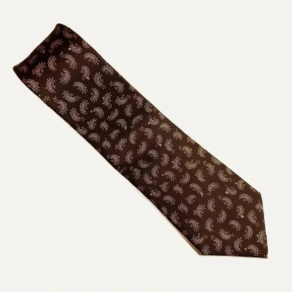 2/$30 VINTAGE Italian Brown Paisley Foulard Silk Tie - Picture 2 of 12